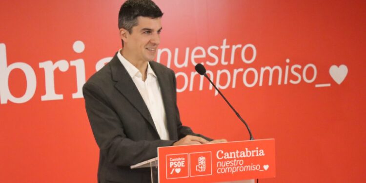 La alcadesa Gema Igual recibe críticas del PSOE Santander por su gestión
