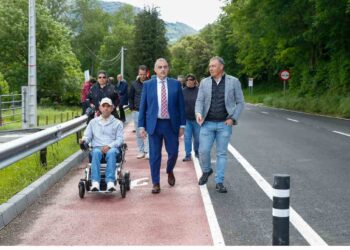 Senda peatonal en el municipio de Ruesga