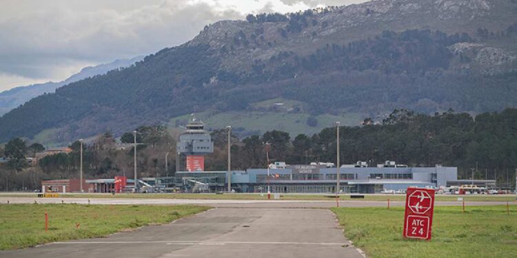 Aeropuerto Seve Ballesteros conexión con Milán