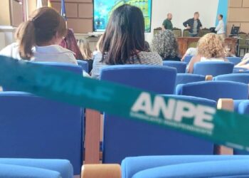 Docentes participantes en tribunales de oposiciones en Cantabria