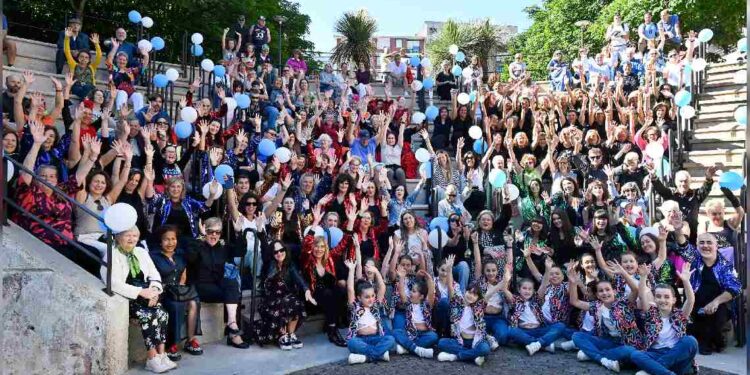 Vecinos celebran el 25 aniversario del Callealtero en Santander