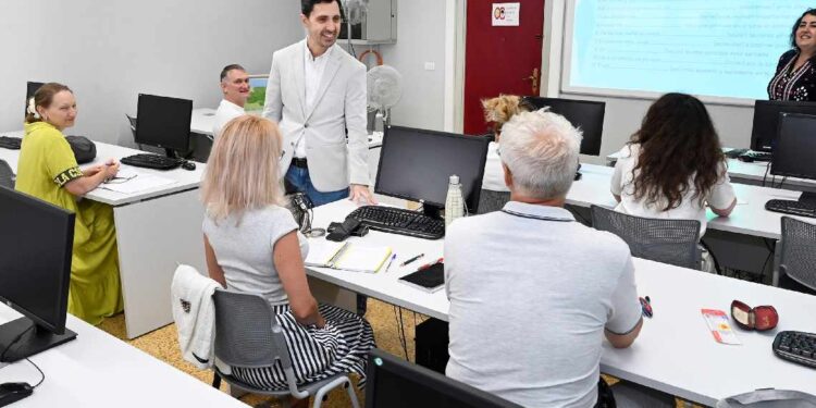 Cursos de iniciacion al español