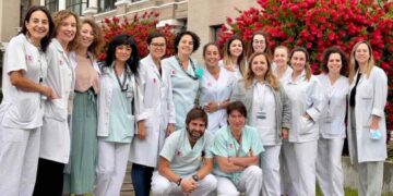 Foto de familia del Servicio de Farmacia Hospitalaria de Valdecilla