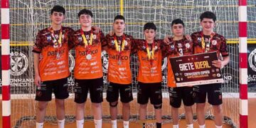 Jugadores de la cantera del Bathco BM Torrelavega vinculados al Programa ESPADE