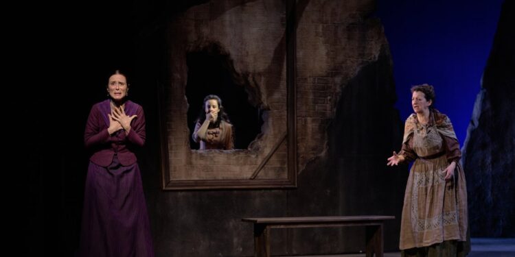 Aitana Sánchez-Gijón en Malquerida, adaptación teatral de Jacinto Benavente