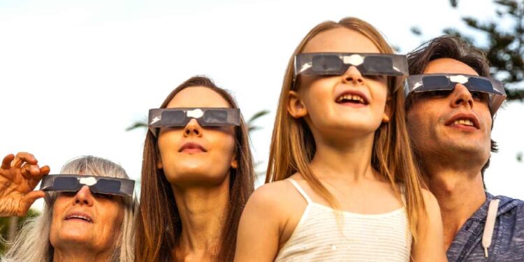 eclipse solar gafas homologadas