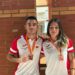 Dos boxeadores cántabros posan con sus medallas de bronce