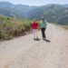 La consejera visita Caminos Rurales en Vega de Pas
