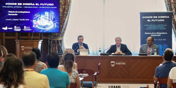 Coloquio sobre Campus Altamira en curso de la UIMP