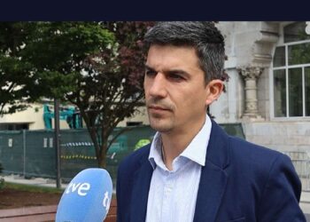 Daniel Fernández pide explicaciones sobre las zonas verdes