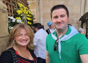 Susana Iglesias y Luis Sañudo, del PRC y @VIP, en un acto municipal