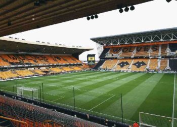 Wolverhampton - Racing