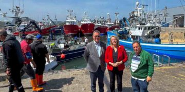 Ayuda compra primer Barco del gobierno