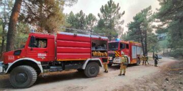 envio operativo tareas de extinción de los incendios forestales de Madrid y Ávila