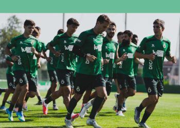 Jugadores del Racing durante el primer entrenamiento de pretemporada