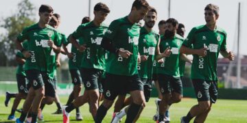 Jugadores del Racing durante el primer entrenamiento de pretemporada