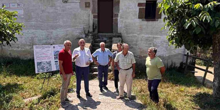 Casa del Maestro de Herada de Soba 001