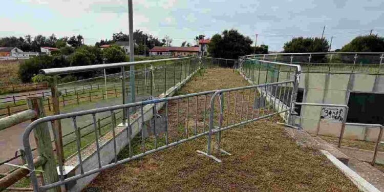Vallado y entorno del Parque de las Canteras de Cueto