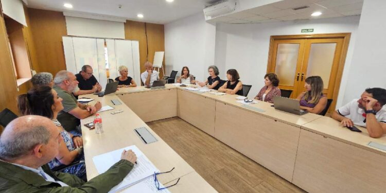 Reunión de seguimiento del PGOU de Torrelavega