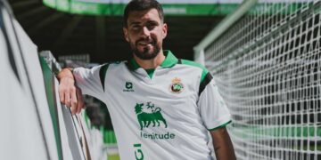 Aarón Martín llega al Racing