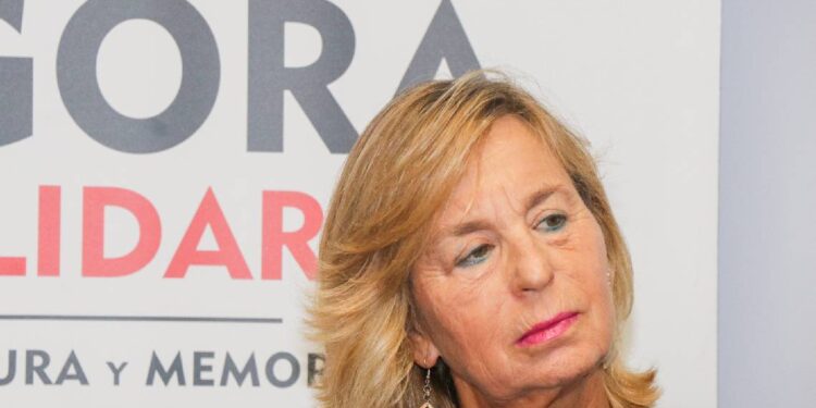 Cristina Ruiz Guerrero presenta su poemario sobre los TCA
