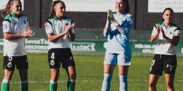 Varias jugadoras del Racing