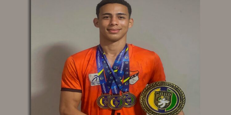 Luis Filipi ficha por el Bathco