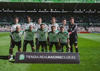 Once Inicial del Racing ante el Alavés