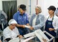 Visita al curso de fileteado de anchoa en Laredo