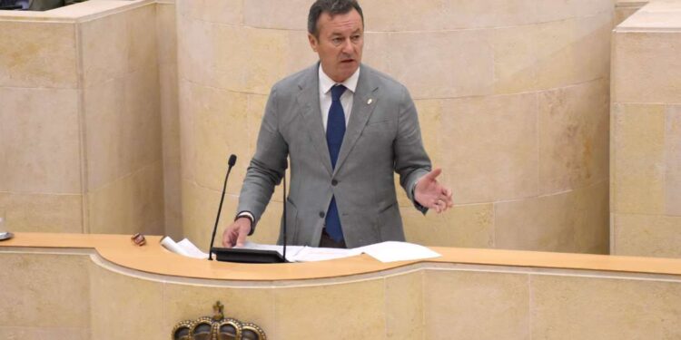 Guillermo Blanco pide ayudas al sector primario