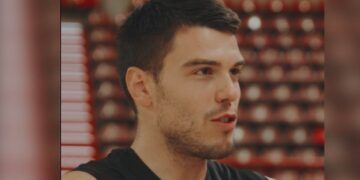 Javier Menéndez, jugador del Grupo Alega Cantabria