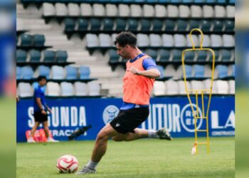 Entrenamiento de la Gimnástica de Torrelavega