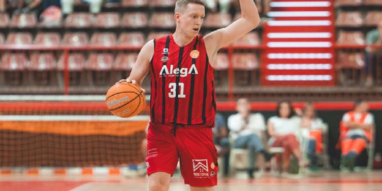 Miha Lapornik