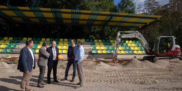Obras del campo de fútbol de Novales
