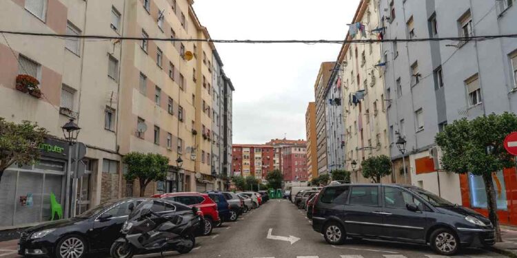 primera instalación de ascensores