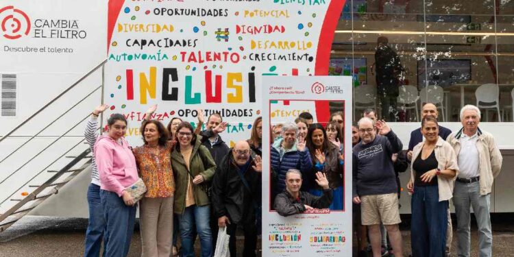 Autobús solidario Cambia el filtro