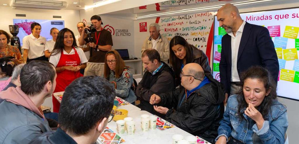 Autobús solidario Cambia el filtro